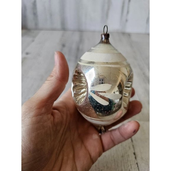 Antique silver triple indent white striped teardrop glass ornament Xmas tree - Picture 4 of 10